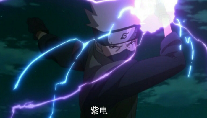 鸣人的老师:卡卡西与自来也哪位实力更强?不同时期战力表现不一