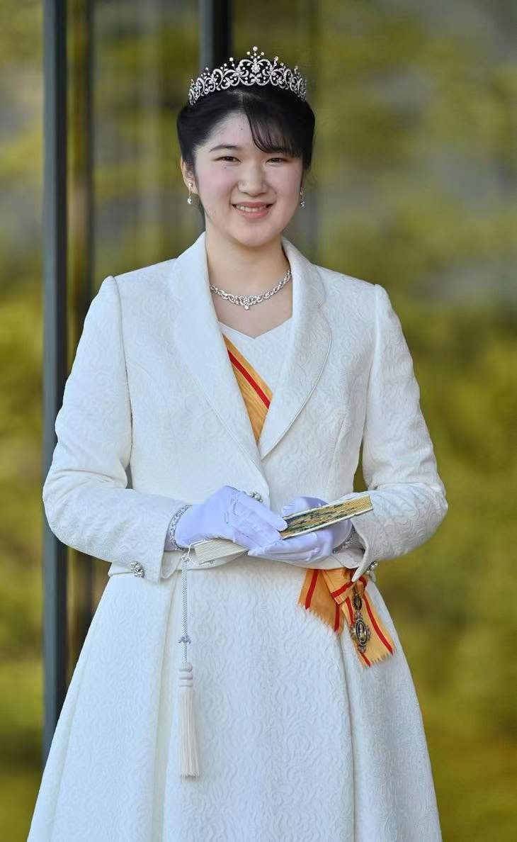 日本的丑公主,童年惨遭校园的伤害,曾因言论暴瘦至74斤成纸片人