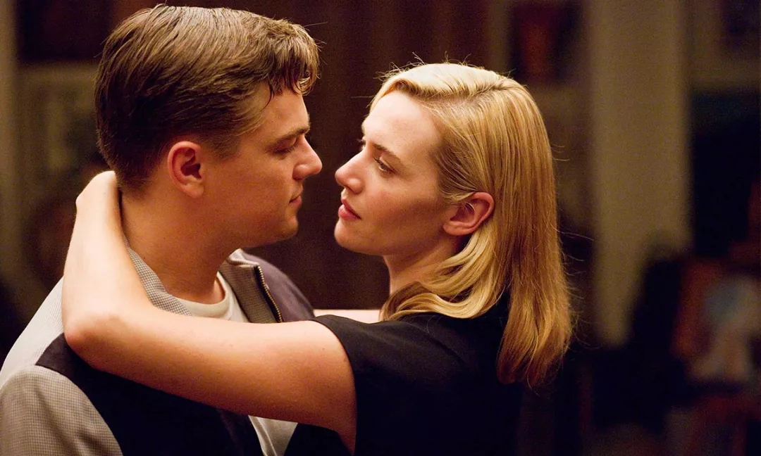 47岁凯特美人迟暮?和小李子相伴26年比爱情更美好,俩人一起变老