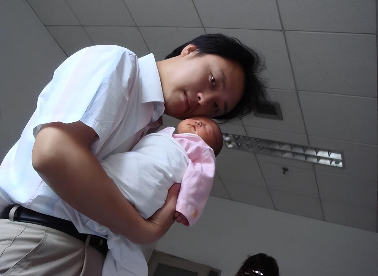 父亲开房车带儿子逃学54天成功治好厌学叛逆到底发生了什么