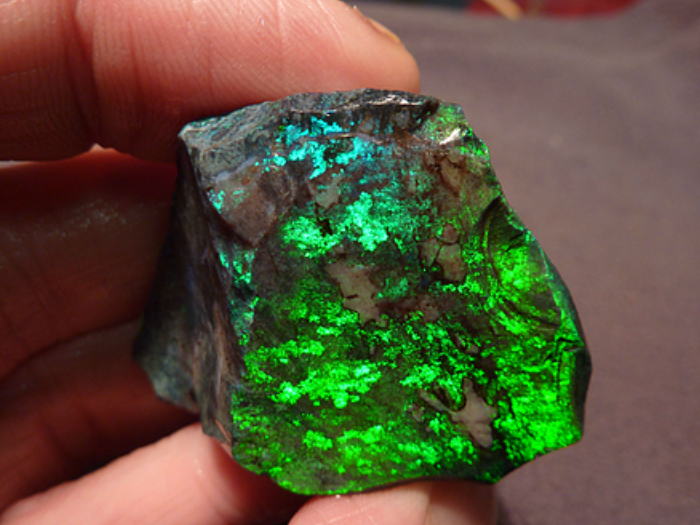 水晶原石的一些作用