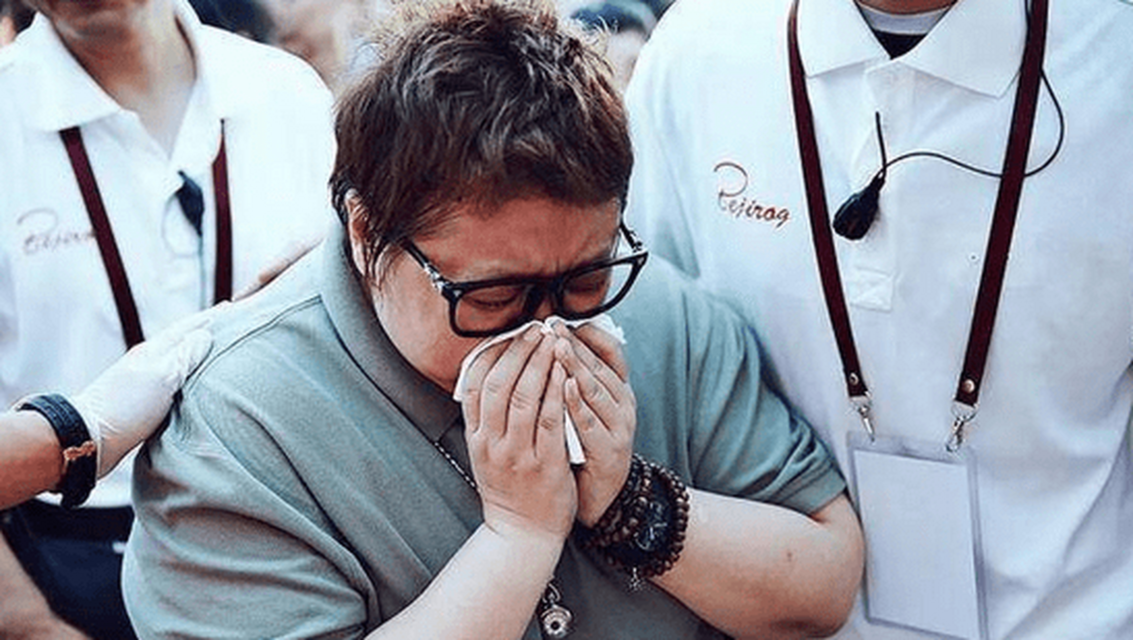 韩红评价《罗刹海市》泪流满面:初听不知曲中意,再听已是曲中人  近日