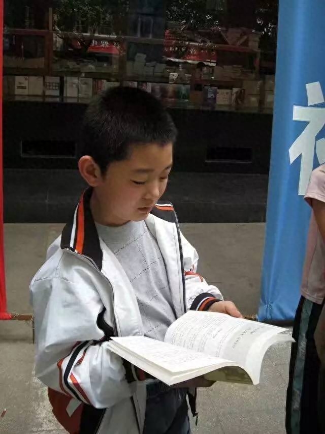 回顾河北神童申怡飞15岁考入东南大学22岁5g方案被华为采用