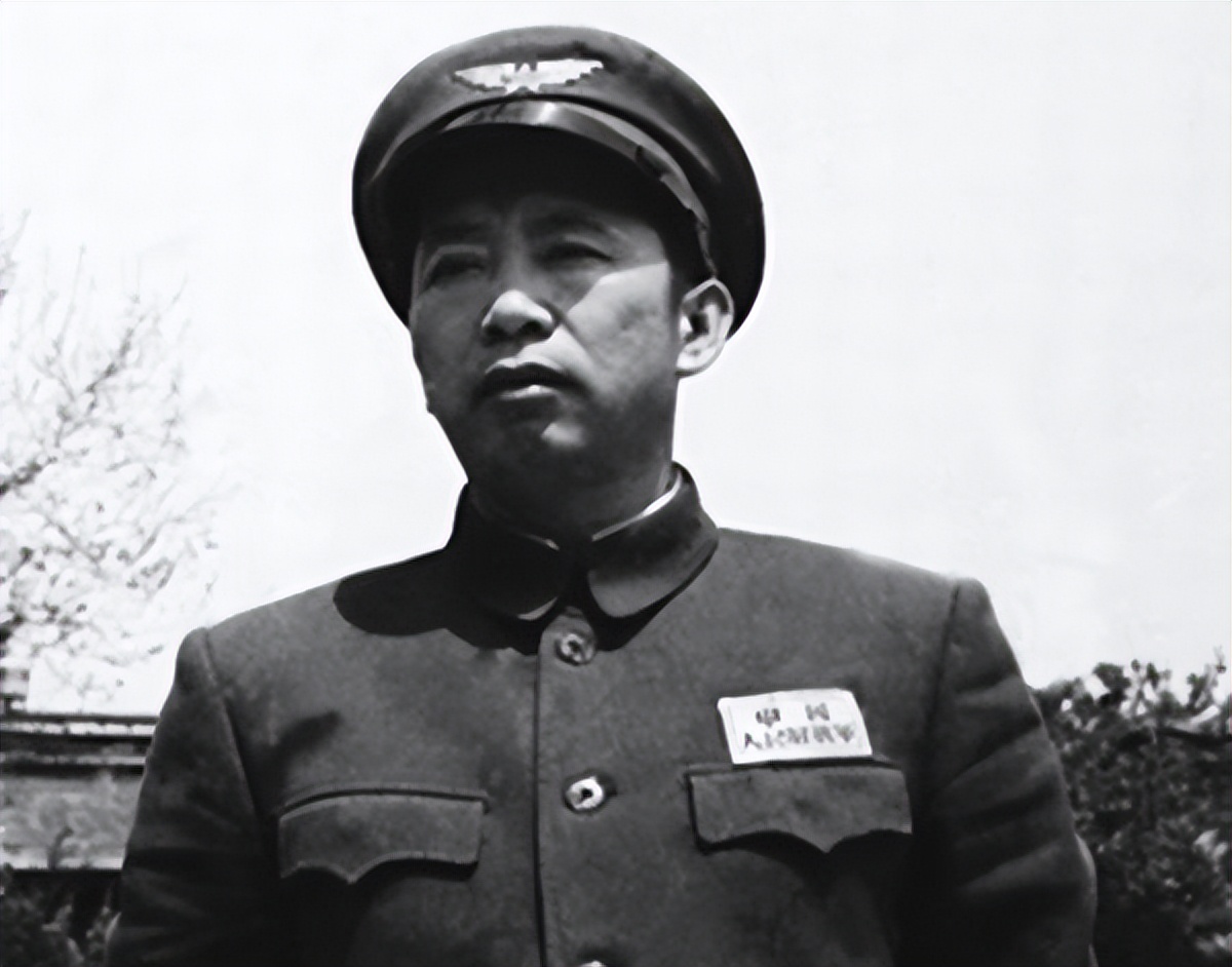 1962年,司令员龙书金为何被撤职?晚年却能享受军区副职待遇?