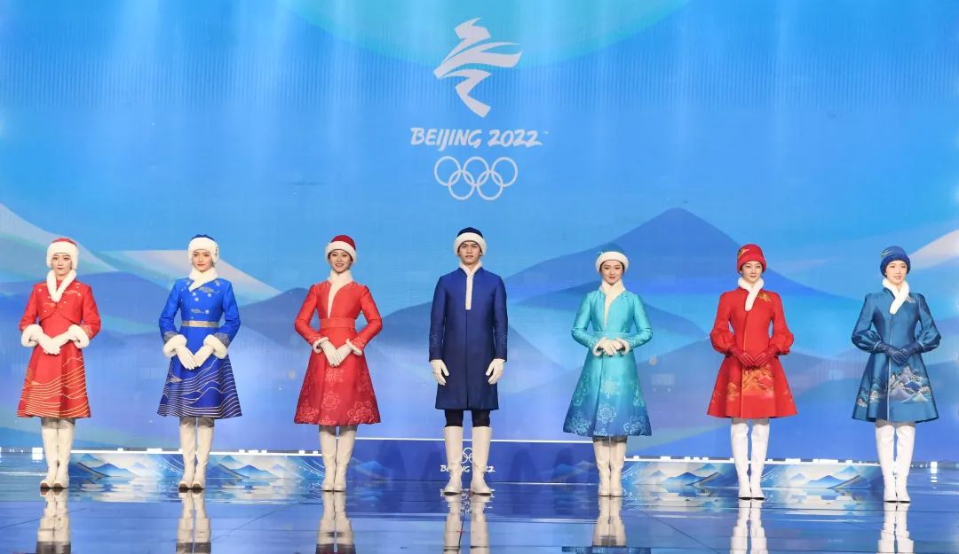 2022年冬奥会衣服图片