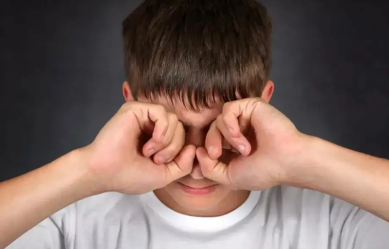 1药网科普:老年人看不清东西,多是白内障引起,做好这4点可改善