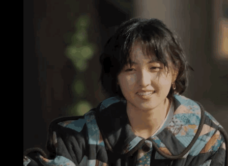 《向往5》全员就寝,何炅叫住张子枫,两个字让弹幕观众