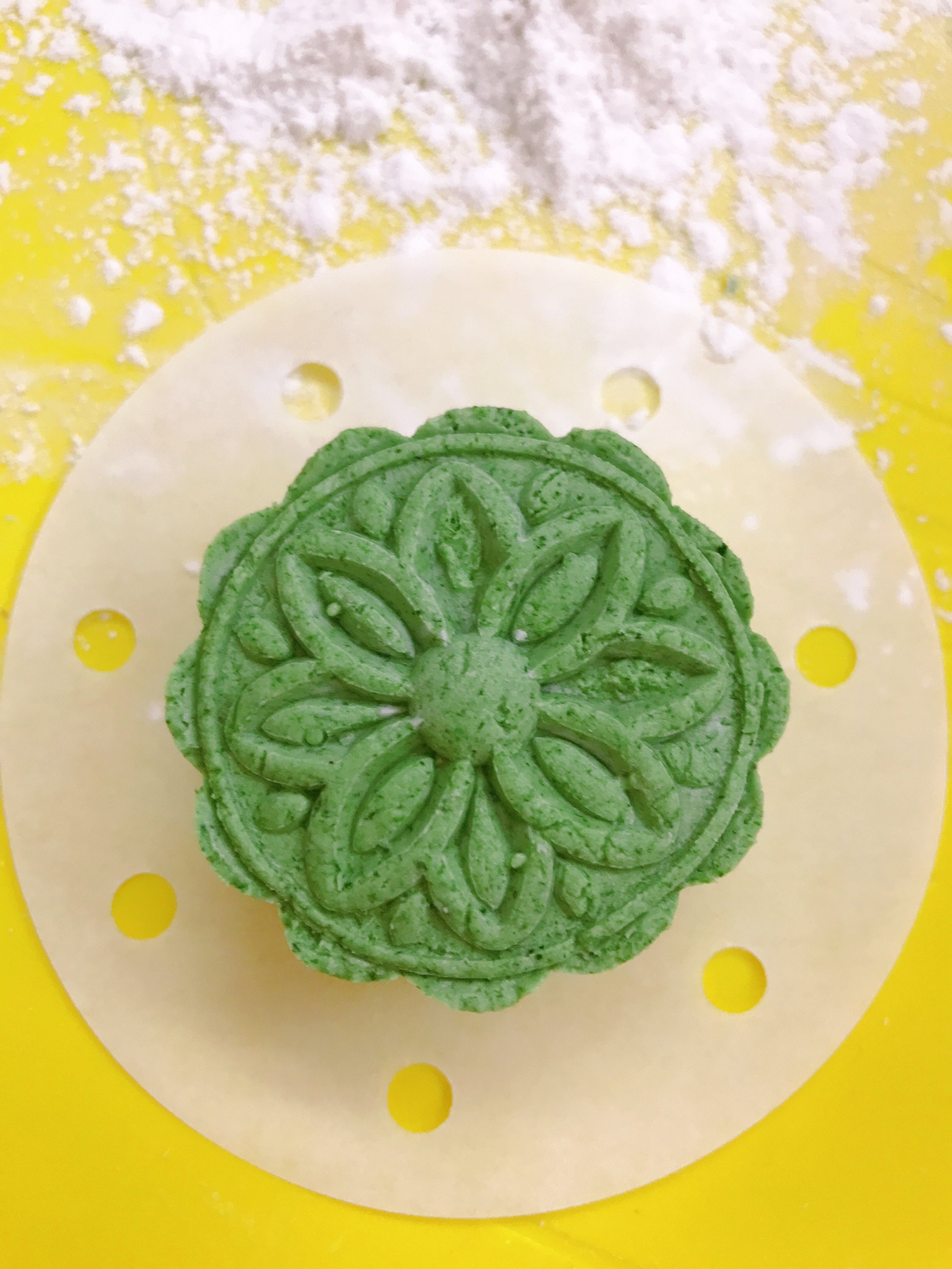 秘制艾草饼:传统风味与健康融合的美味享受