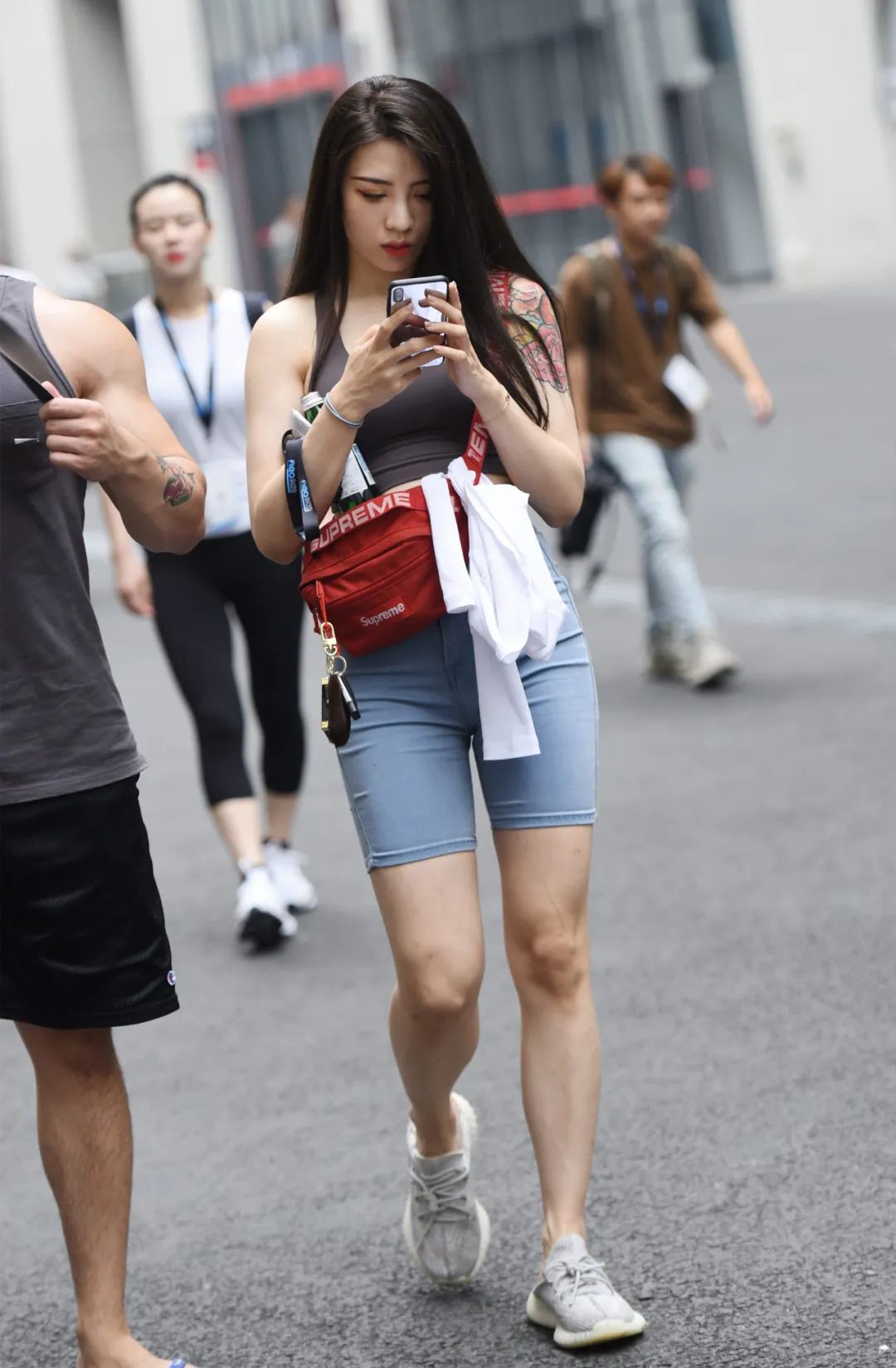 完美身材:完美健身时尚女神之婧儿