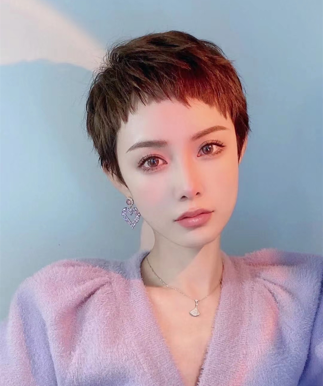 十款看一眼就爱上的短发发型清新时尚显脸小可甜可盐又显气质