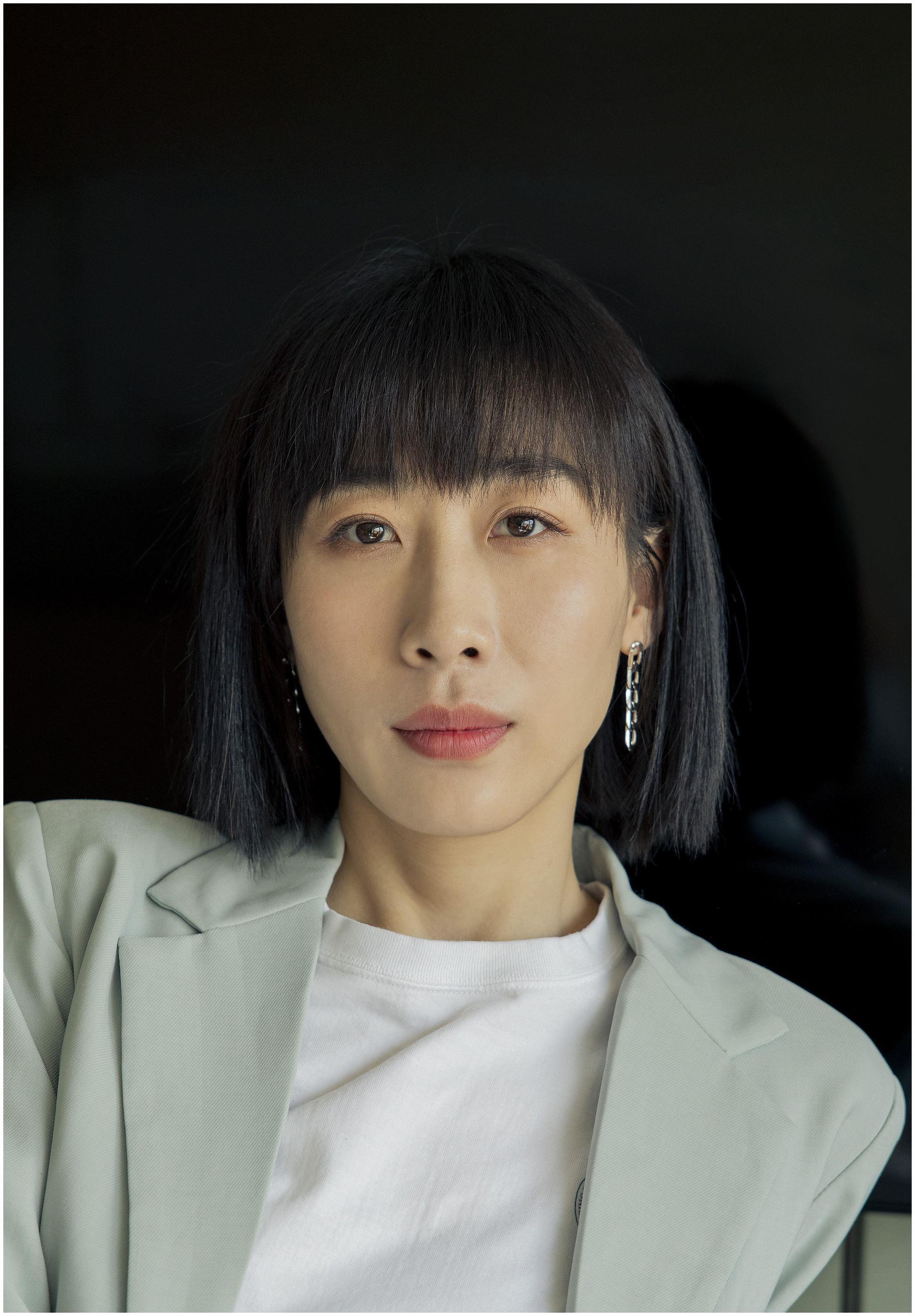 荣获华表奖"优秀女演员","驴脸"的她凭什么得奖?