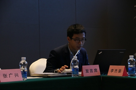 大学教师叫嚣搞一夫多妻,还想找00后女友,梦想尚未实现先被停职