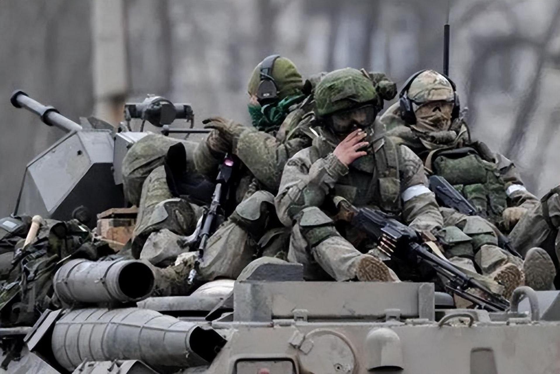 乌克兰战事升级:乌军大反攻之时,俄乌冲突进入极度激烈的阶段  这一