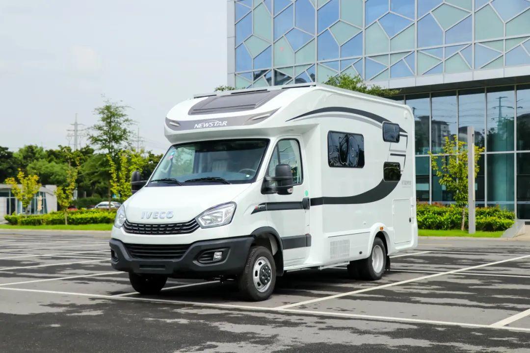 而依途t600八周年纪念版更是一台综合了新星多年房车经验的精品杰作