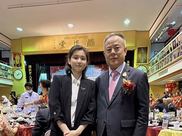 泰国潮安同乡会理事会交卸就职典礼在曼谷隆重举行