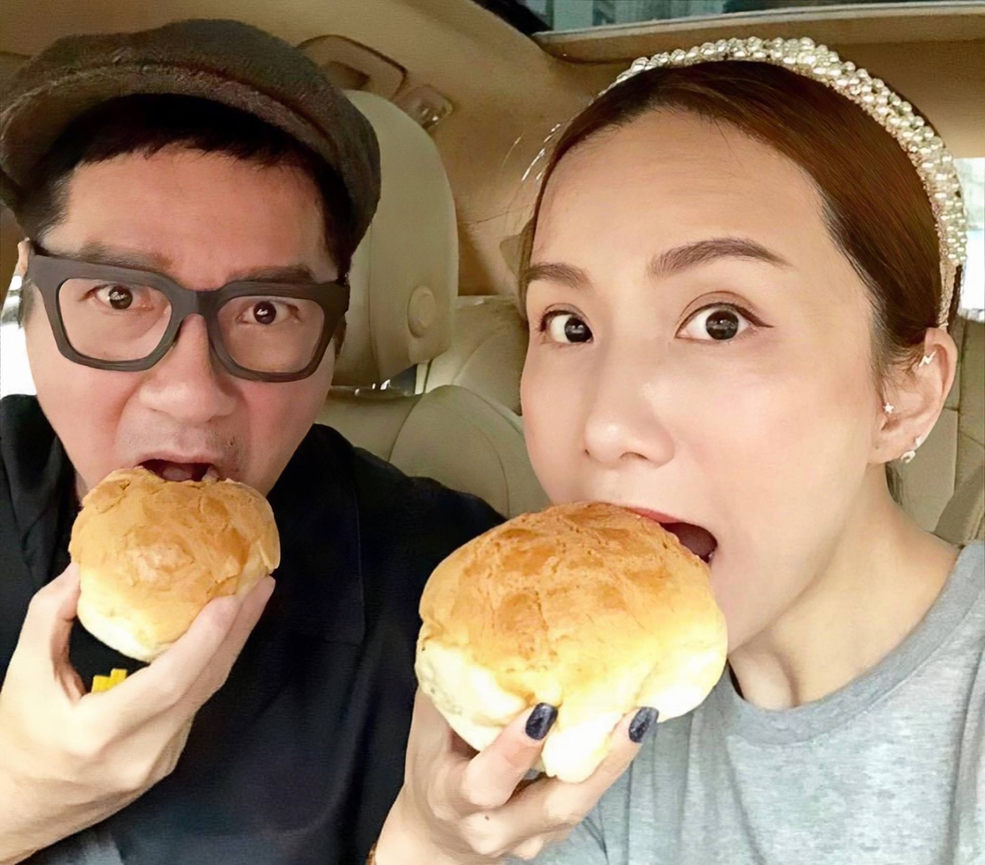 tvb女星胡蓓蔚晒素颜照!皮肤白皙状态佳,与单立文结婚14年