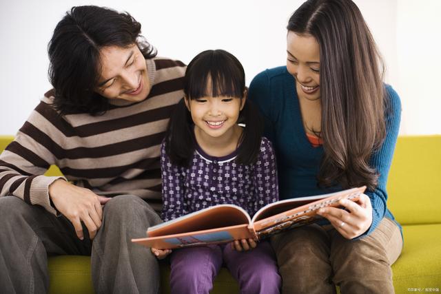 家庭语言暴力危害都是潜在的,不经意间很可能就会伤害孩子!