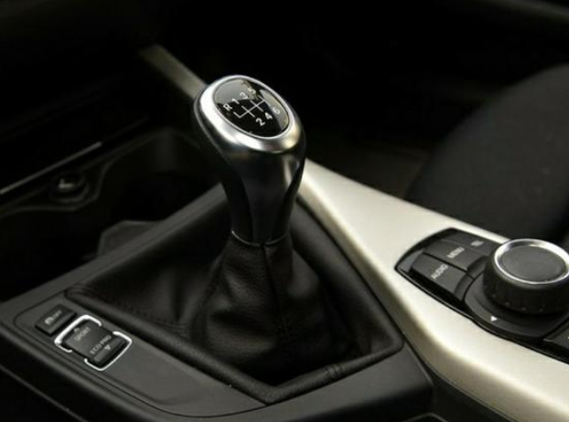 手动挡车型,可以二档起步吗?老司机告诉你答案