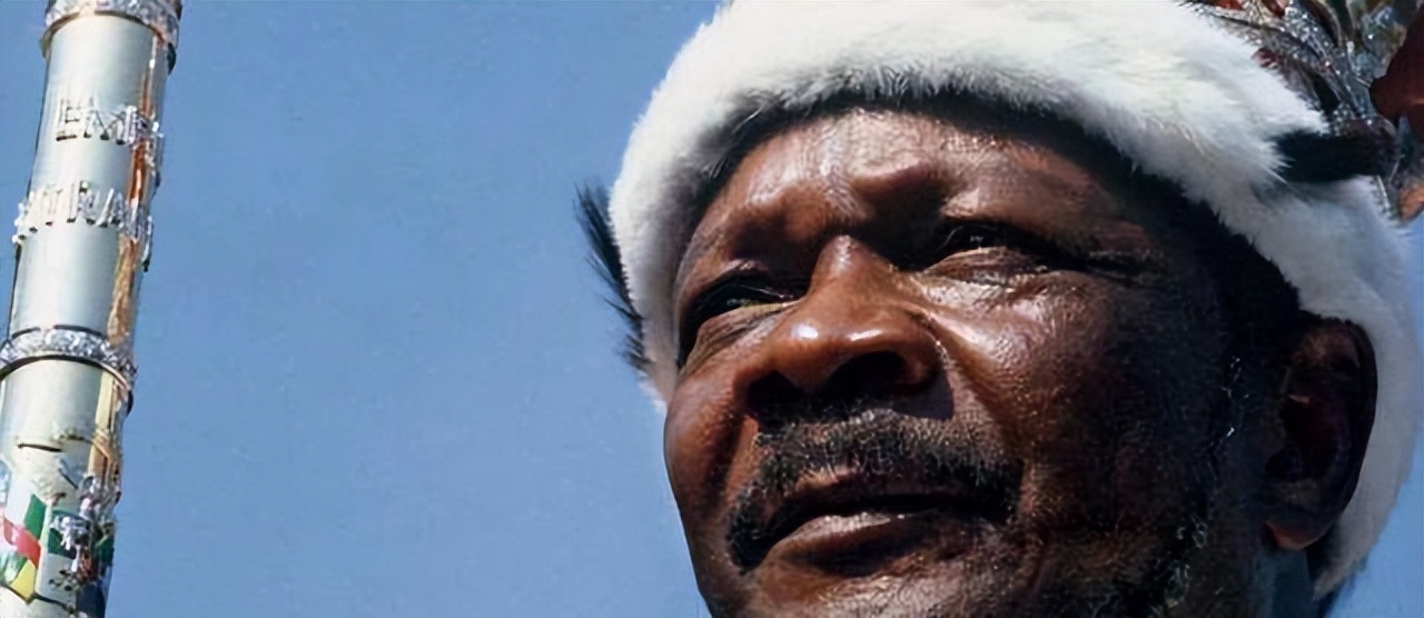 非洲暴君博卡萨,一生嗜杀成性,却迎娶18岁中国少女