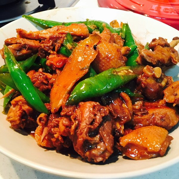 啤酒鸭,鸭肉松软不柴,味道鲜美可口,教你怎么制作正宗啤酒鸭