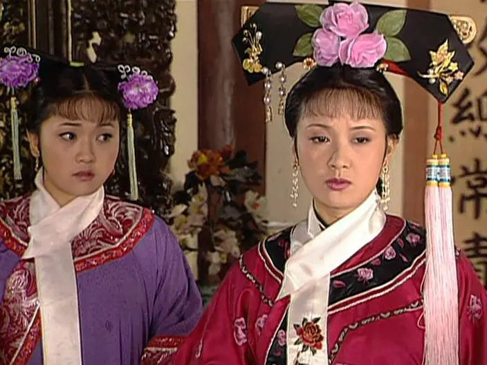 宜妃深受康熙帝宠爱,为何却在康熙死后,被雍正当众羞辱赶出宫?