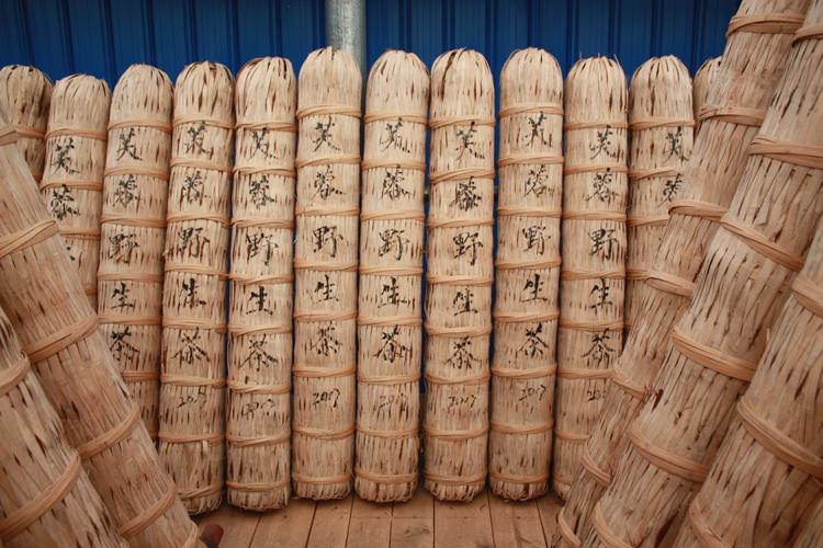 湖南名优特产:安化黑茶