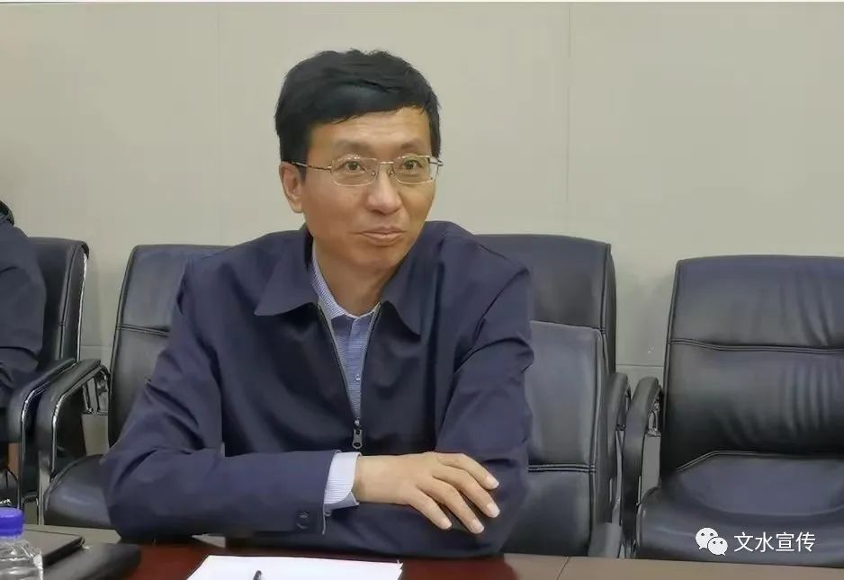 杨巨才在文水调研工业企业发展情况