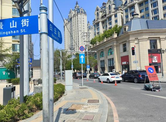 逛大连八一路自由河畔与白云街见闻游记
