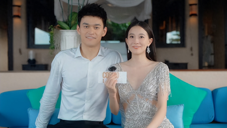 孙杨妻子张豆豆:因挺胸照意外走红发育太好退役,长相不输女明星