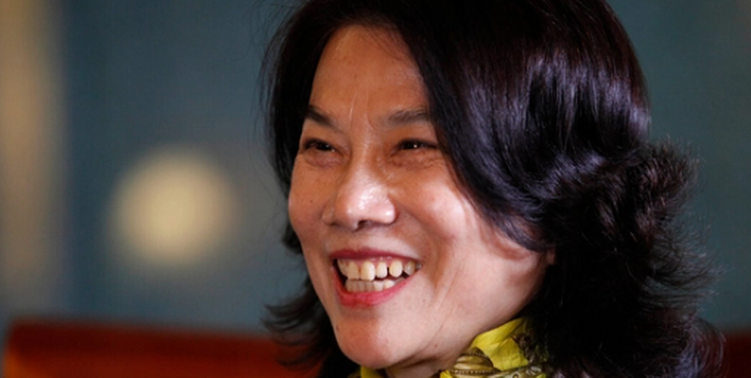 " 董明珠有点疑惑地问道:"四楼是出口部,你是那里的员工吗?