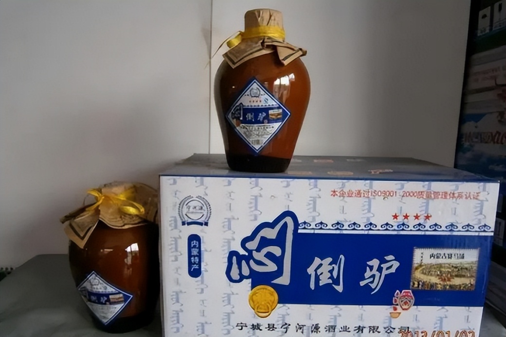 内蒙待客常喝什么酒?5款臻酿上榜,皆为特色佳酿,有你喝过的吗