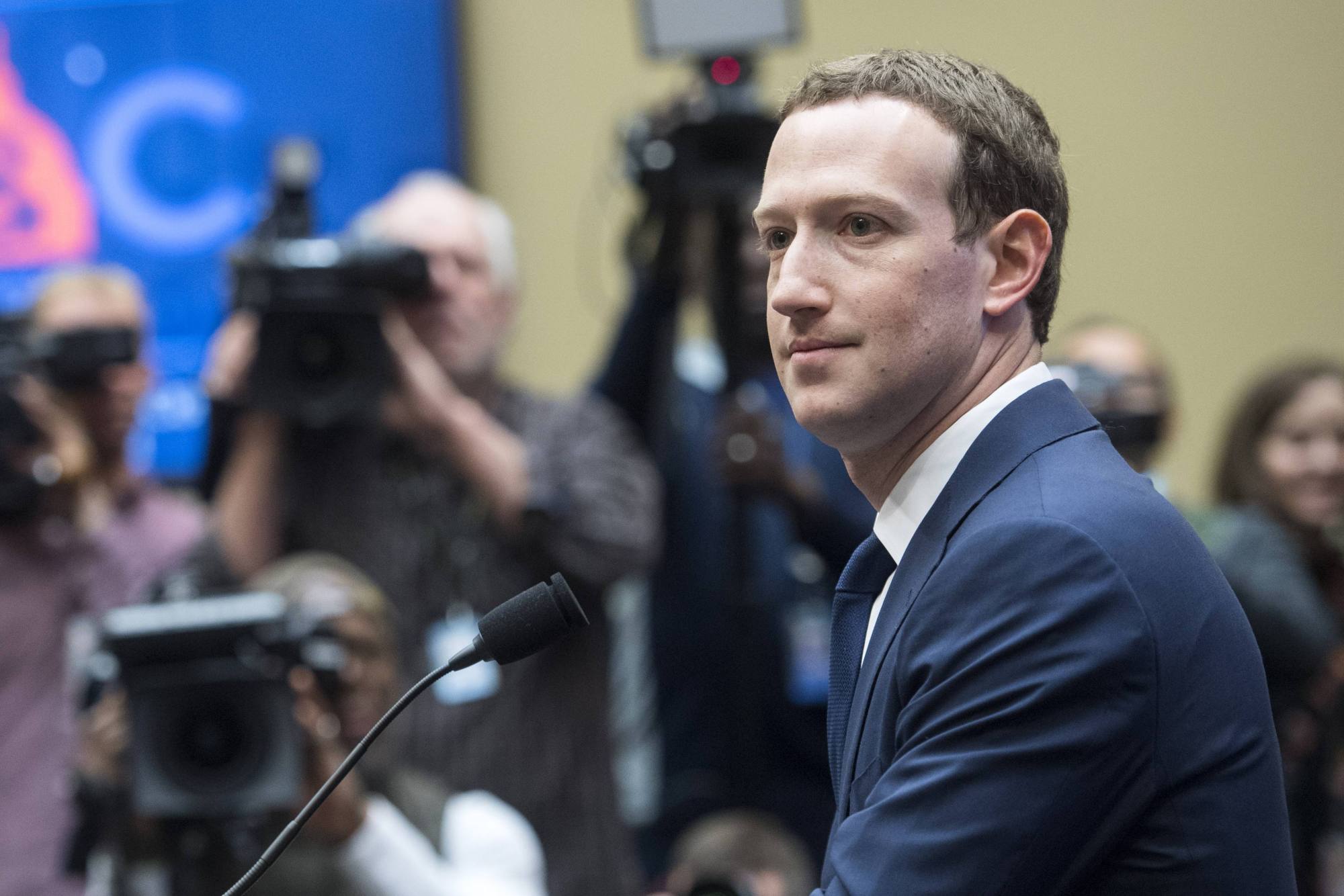 全球最年轻千亿富豪,布局未来元宇宙,扎克伯格是如何发家的?