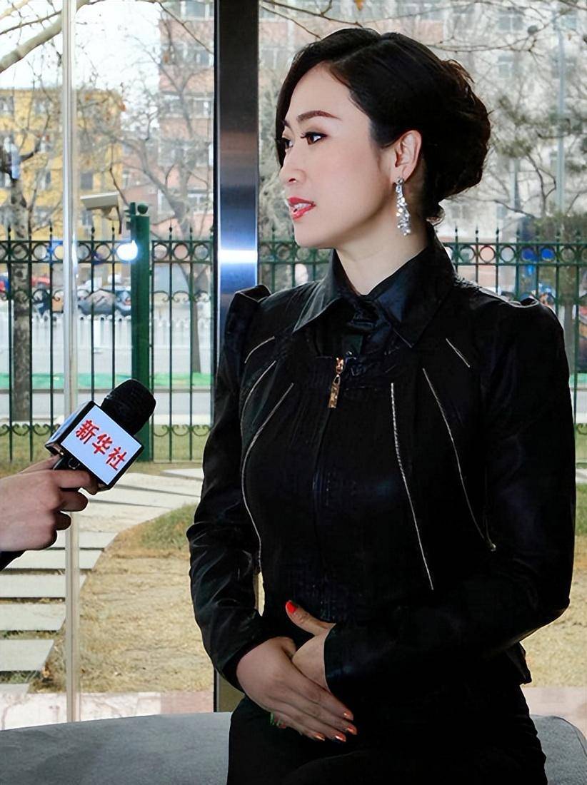"芙蓉姐姐"史恒侠,从土肥圆到女富豪,她的人生值得尊敬