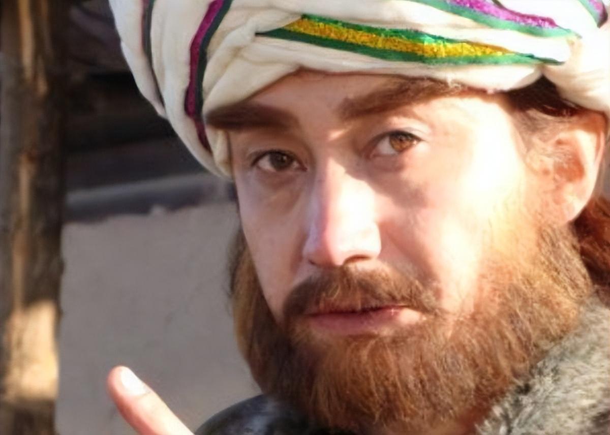 明明是中国人却总被误认为是外国人观众都被他们的长相骗了