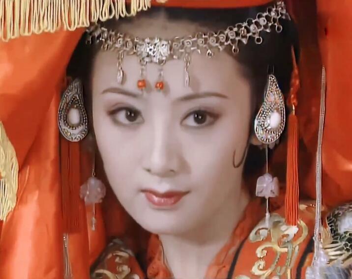 6位樱桃小嘴女星,古典美和"小鸡嘴"在一念之间