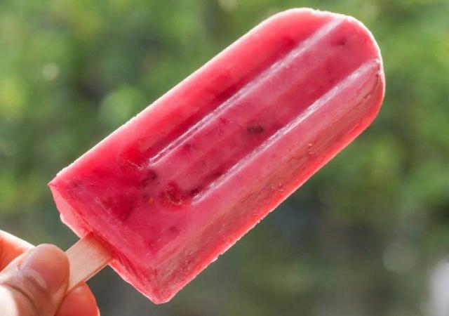 5款90后童年记忆里的冰棍,现在居然还能找到,你最想吃哪一个?