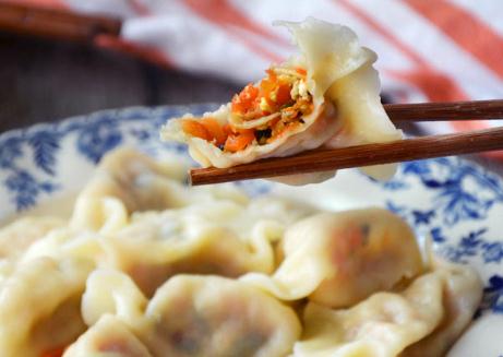 冬季包饺子用称为小人参的一物,营养多价不高,孩子更要常吃