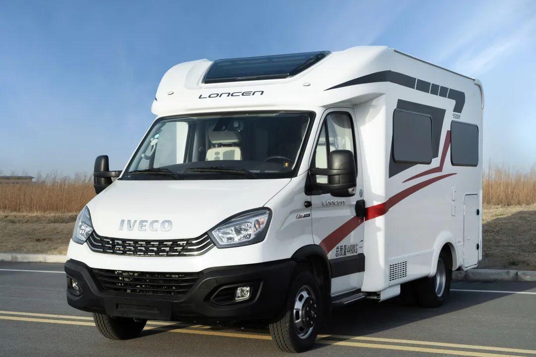 朗宸房车t55轻巧灵动车身高端内饰设计小家庭品质旅居之选