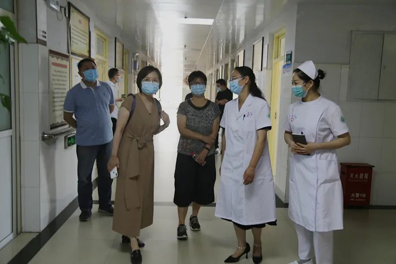 中牟中医院康复中心举办正式开诊揭牌仪式暨现代康复技术学术讲座