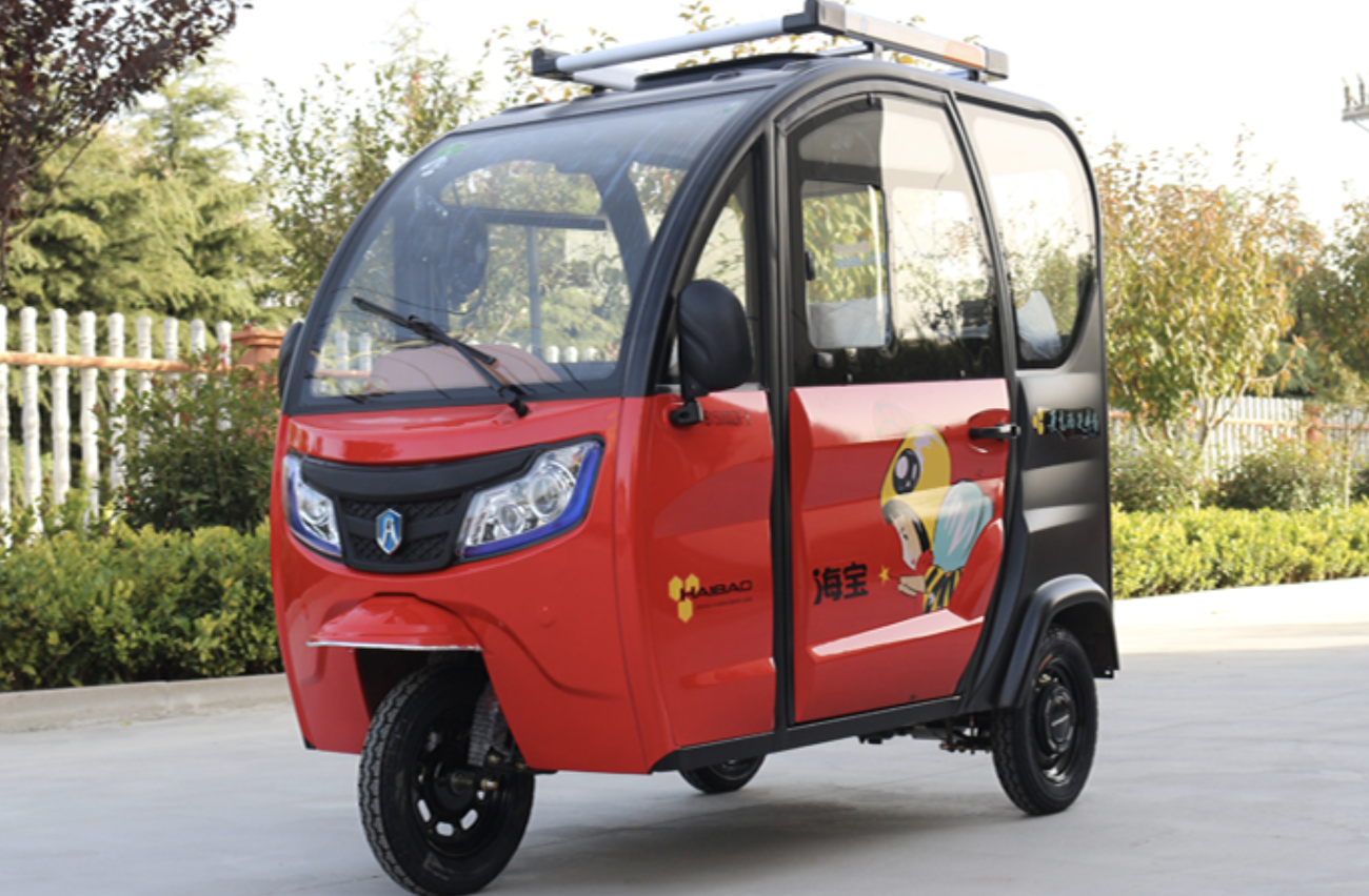 2款全封闭三轮车亮相,标配暖风,接娃,代步,上班都适合