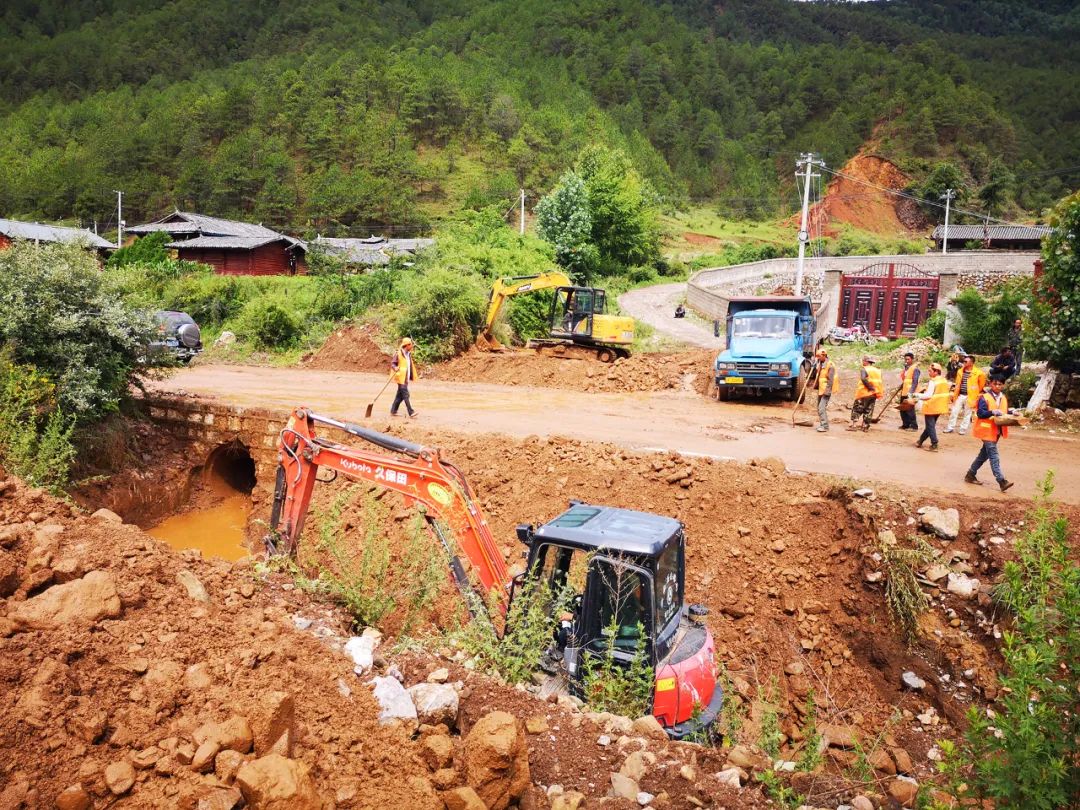 宁蒗公路分局积极开展汛期水毁道路抢险工作