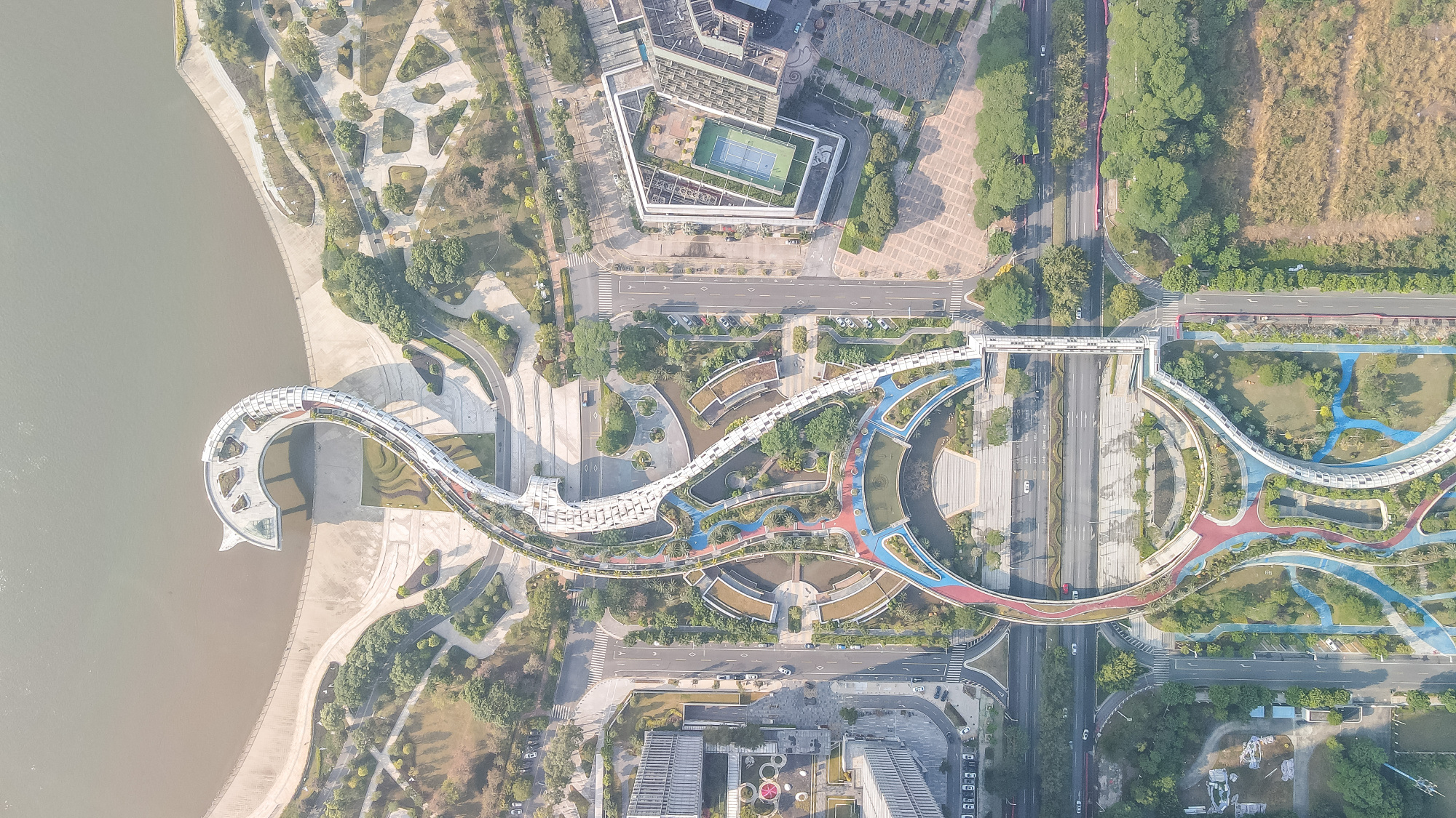 顺德城市新地标,航拍下的金凤凰广场,景观太震撼了