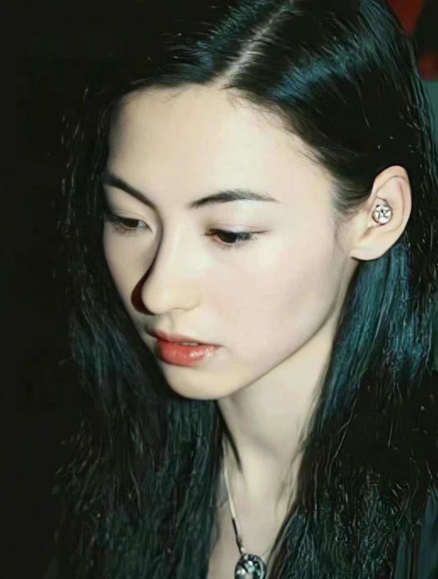 如何评价女星张柏芝的颜值?