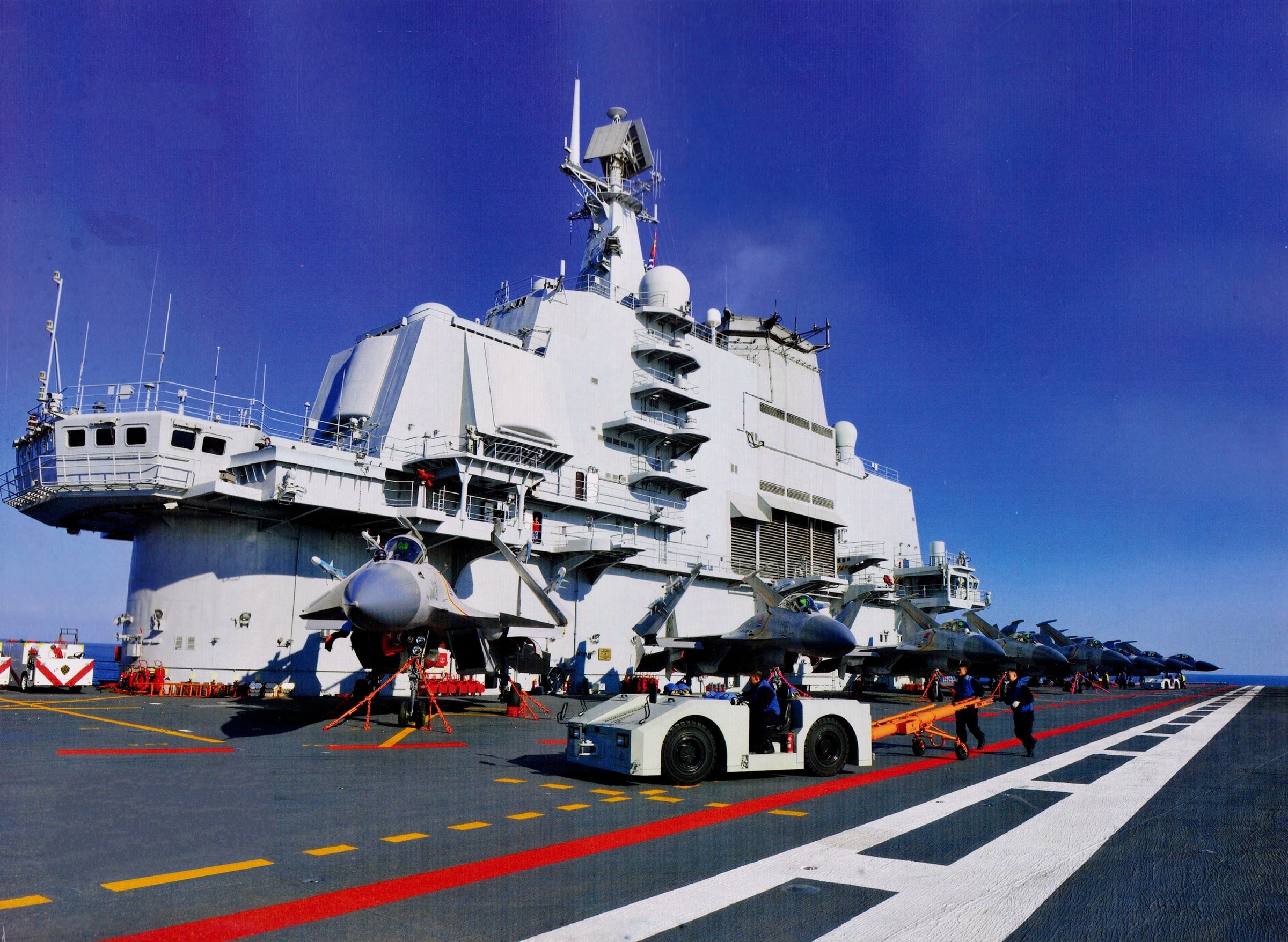 假如中美两国开战,中国航母有多少优势?不是老美舰载机多就厉害