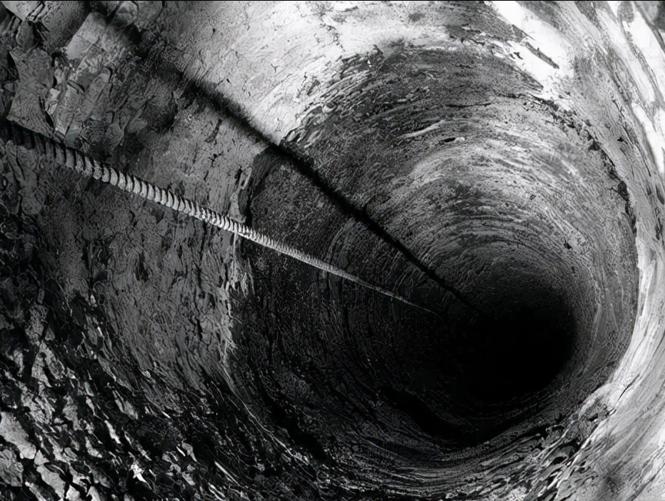 前苏联钻探队打开地狱之门,录下惨烈的地狱之声