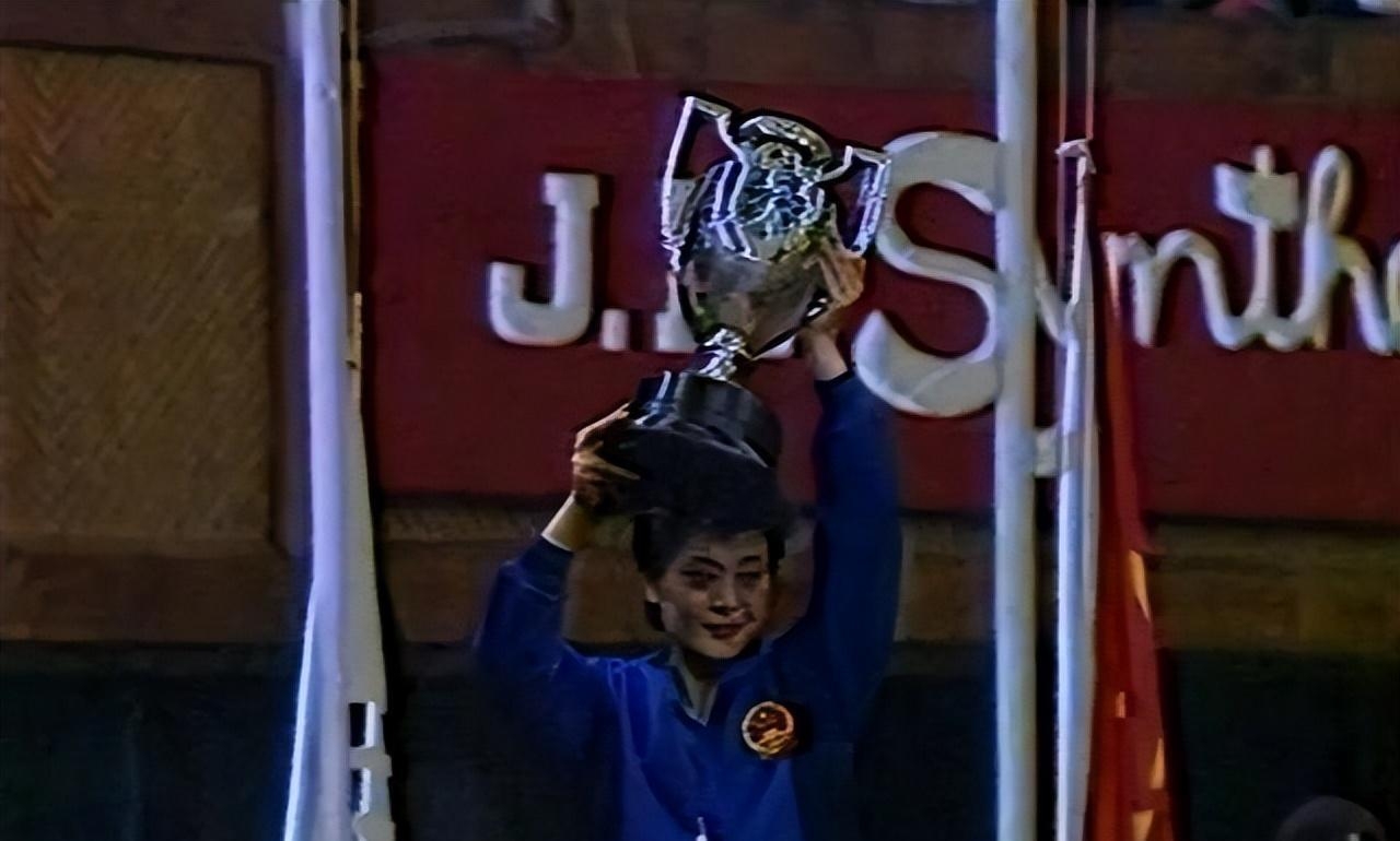 29年前入日本籍的何智丽,击败邓亚萍大喊"哟西",现在过得怎样