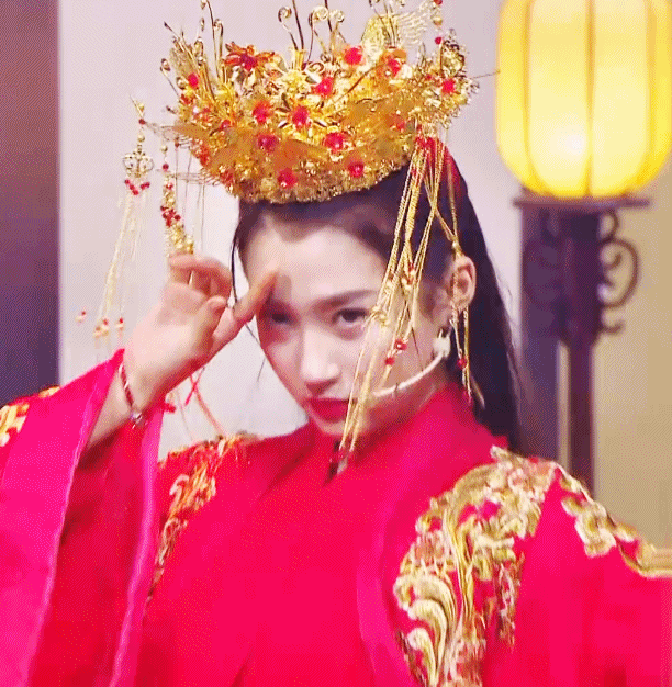 关晓彤壁纸:喜欢听你的声音,忍不住想要永远拥有你的微笑