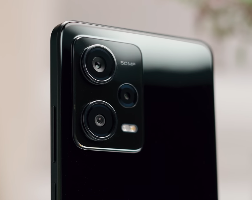 imx766 光学防抖,5000mah 67w,红米拍照手机跌到1105元