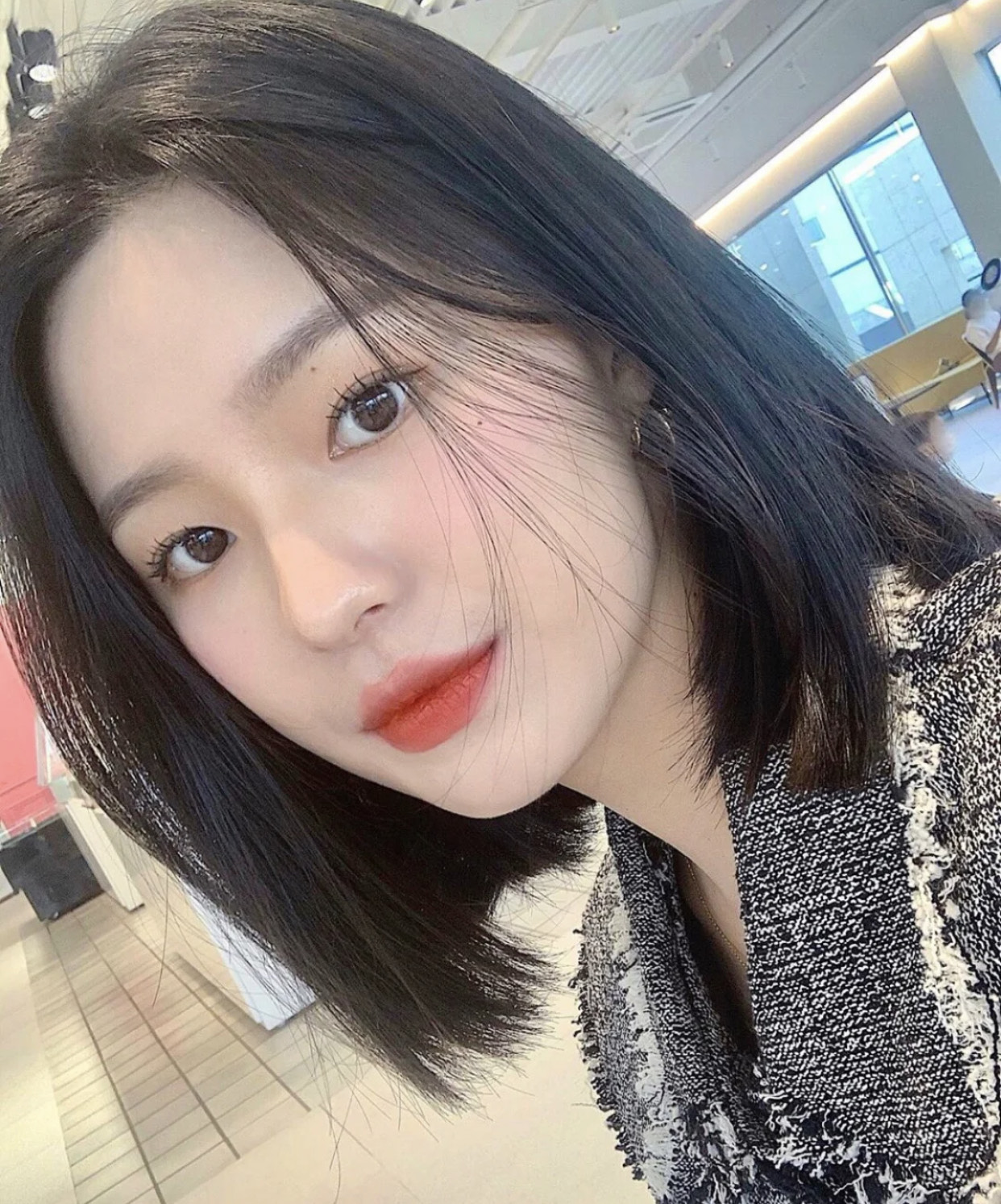 长脸女生想剪头,这4款发型才显气质更时髦,也是2021流行款