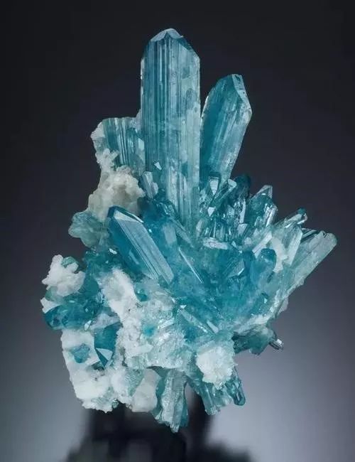 南极都有什么宝石?